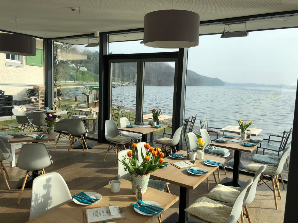 Goldmarie am See